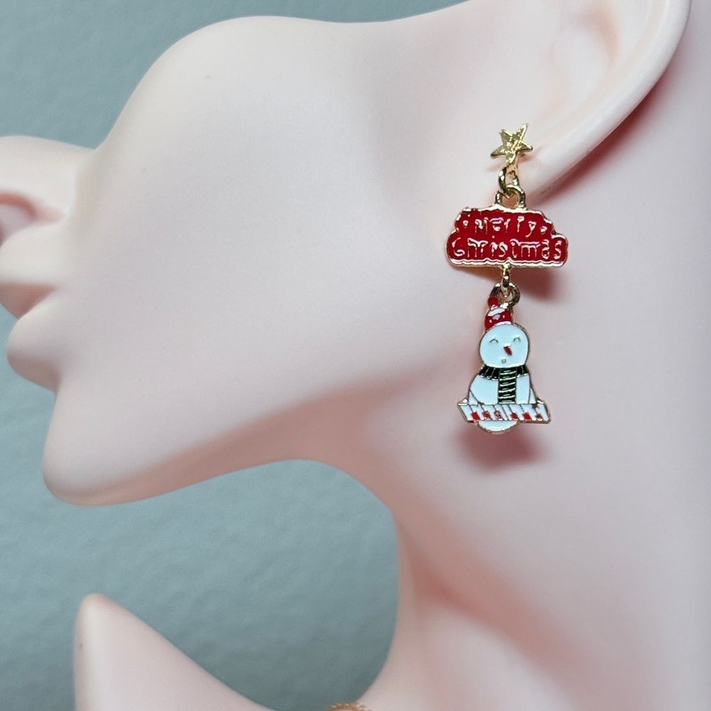 Snowman Christmas Earrings ⛄️ - Picture 3 of 7